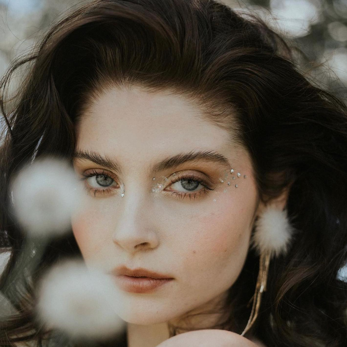 Sparkle Eyes - ethereal